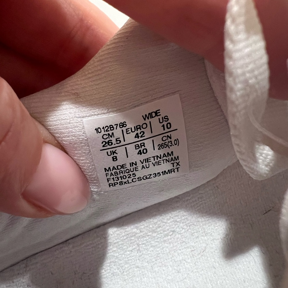 Asics White and Gray Athletic Shoes - Picture 7 of 8